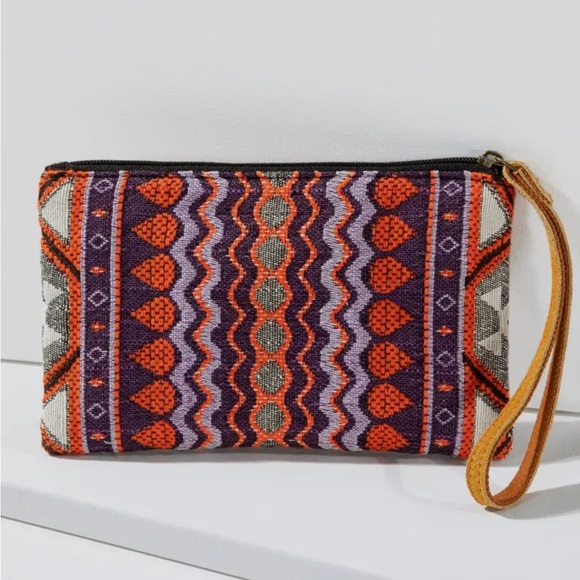 Maeva Handmade Ethnic Patterned Clutch NWT - Picture 9 of 12